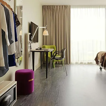 سكانديك فورنيبو 4* فورنيبيو