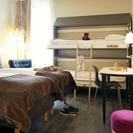 Scandic 4*